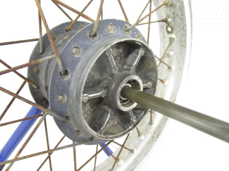 KK 80 Kawasaki KL 250 A3 Rear Wheel Rim 17x2.15
